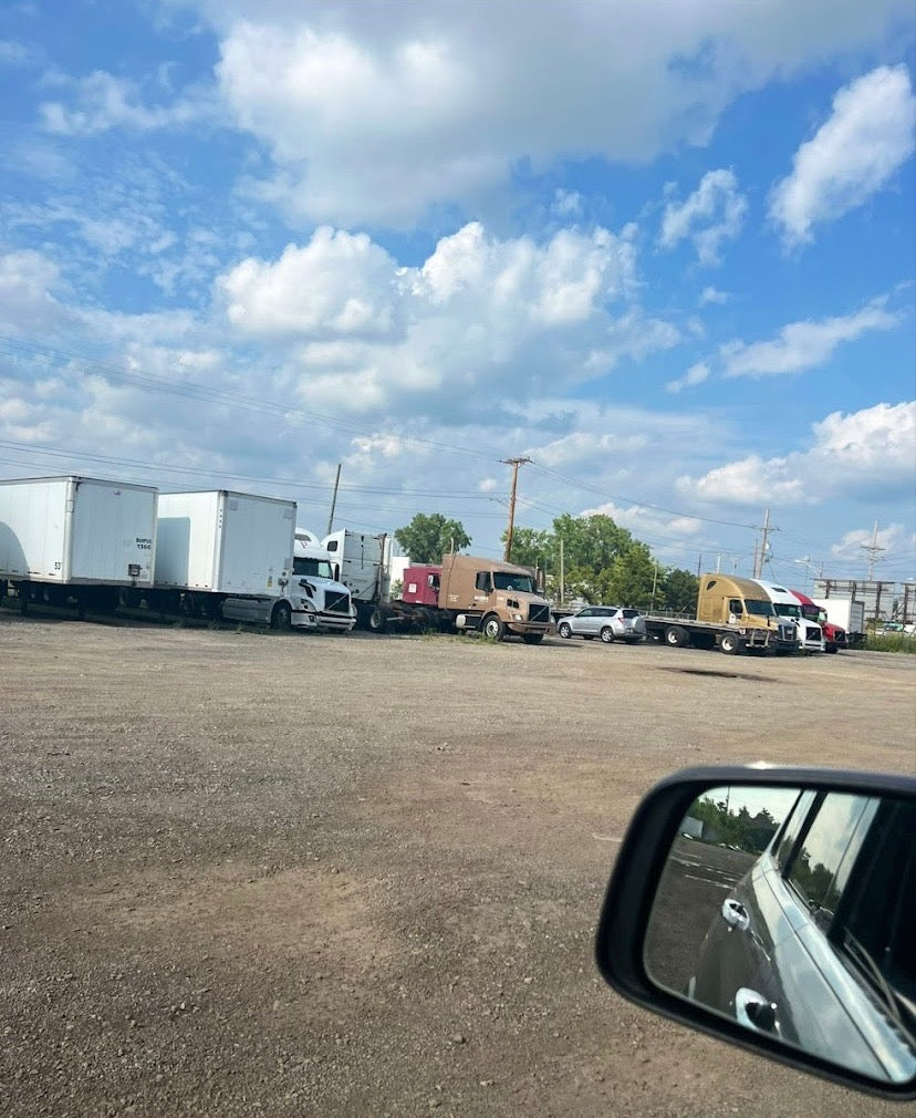 RV/Dump Truck Parking (Monthly)