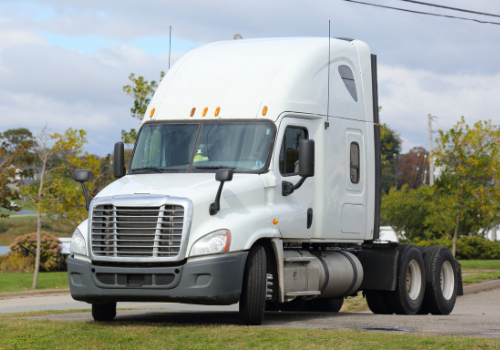 Bobtail Parking (Monthly)